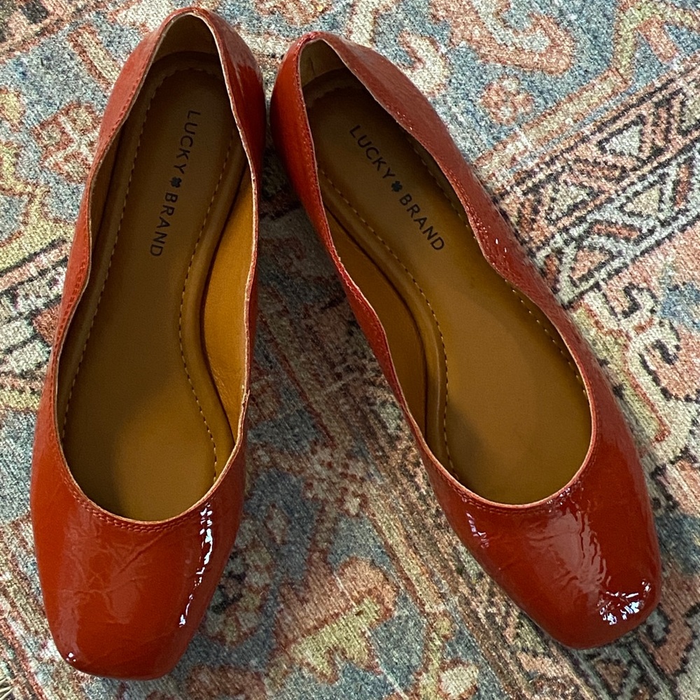 Lucky Brand LK Dellie Red Flats - 9 1/2